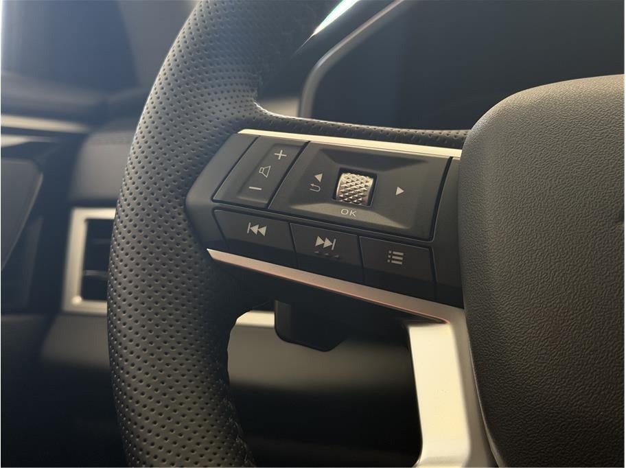 2026 Mitsubishi Outlander PHEV SE