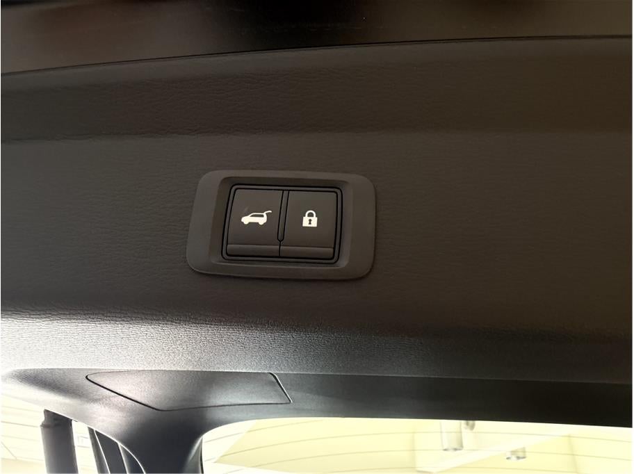 2026 Mitsubishi Outlander PHEV SE