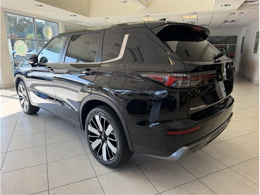 2026 Mitsubishi Outlander PHEV SE