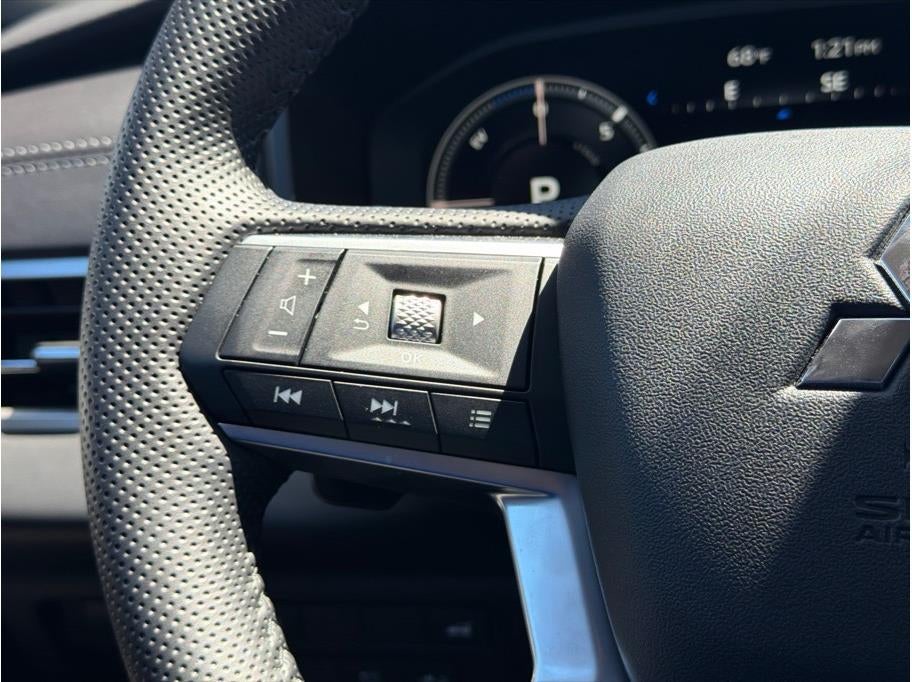 2025 Mitsubishi Outlander PHEV SE