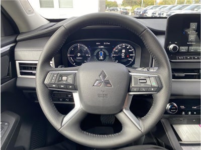 2025 Mitsubishi Outlander PHEV SE