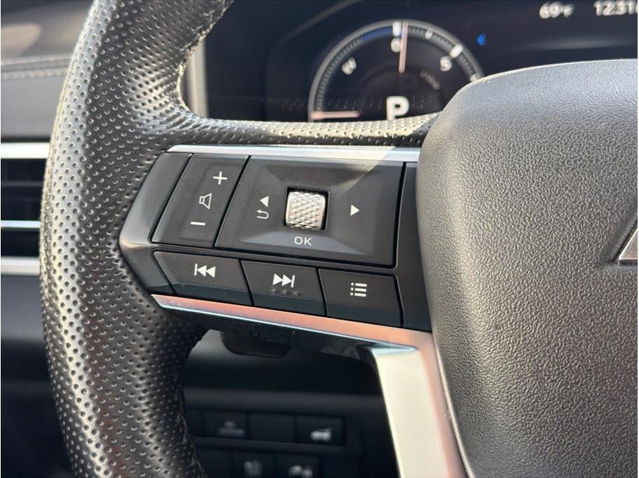 2024 Mitsubishi Outlander PHEV SEL Sport Utility 4D