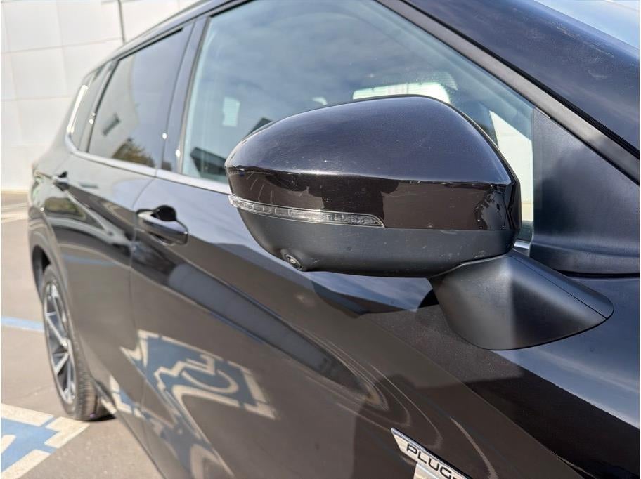 2024 Mitsubishi Outlander PHEV SEL Sport Utility 4D