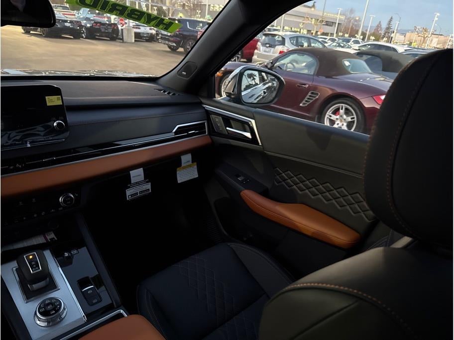 2025 Mitsubishi Outlander PHEV SEL Premium Pacakge