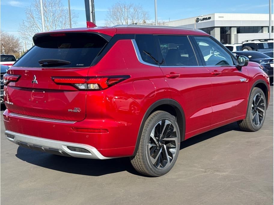 2025 Mitsubishi Outlander PHEV SEL