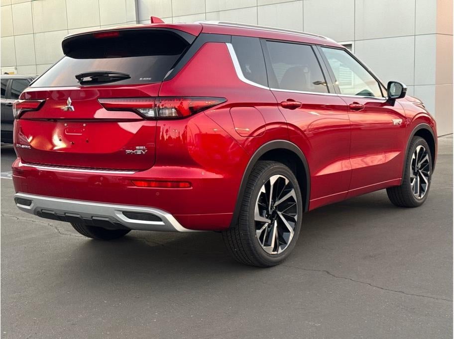 2025 Mitsubishi Outlander PHEV SEL