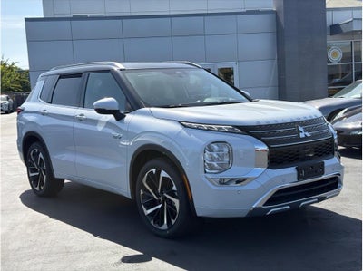2025 Mitsubishi Outlander PHEV SEL Platinum Edition Sport Utility 4D