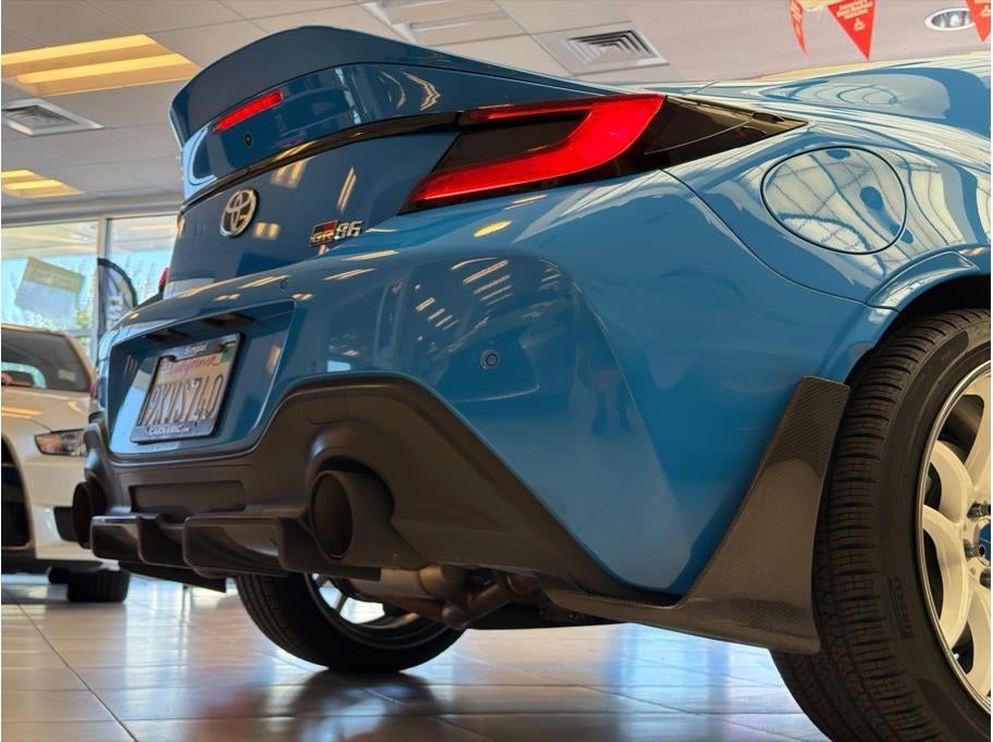 2022 Toyota GR86 Premium Coupe 2D