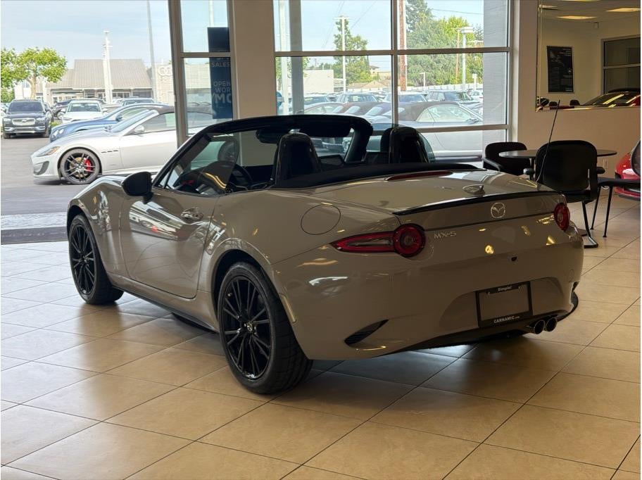 2024 Mazda Mazda MX-5 Miata Club Convertible 2D