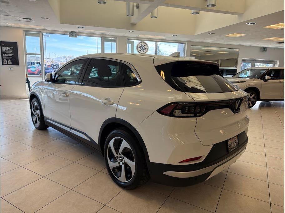 2024 Vinfast VF 8 Eco Sport Utility 4D