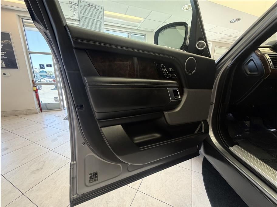 2020 Land Rover Range Rover Td6 Sport Utility 4D