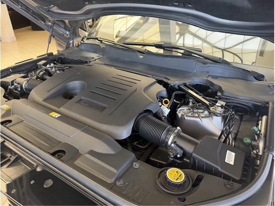 2020 Land Rover Range Rover P400 HSE Sport Utility 4D