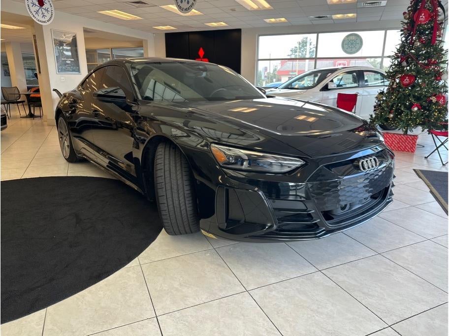 2022 Audi e-tron GT Prestige Sedan 4D