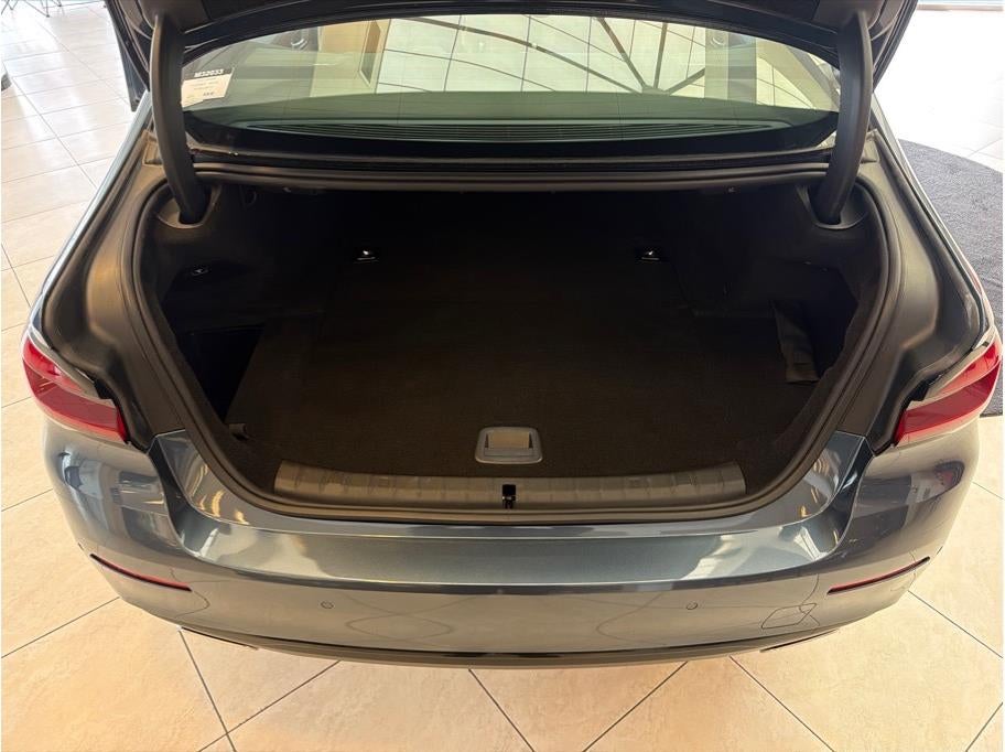 2023 BMW 5 Series 530e Sedan 4D