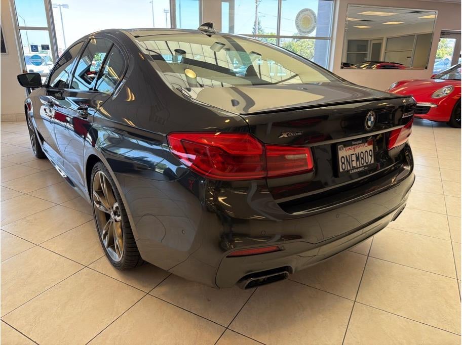 2020 BMW 5 Series M550i xDrive Sedan 4D