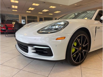 2019 Porsche Panamera 4 E-Hybrid Sedan 4D