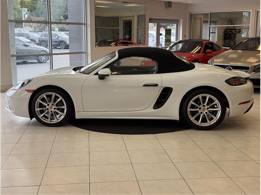 2019 Porsche 718 Boxster Roadster 2D