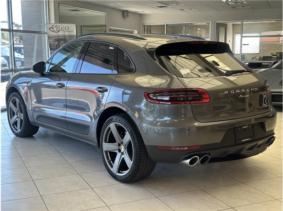 2018 Porsche Macan Sport Edition Sport Utility 4D