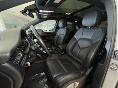 2021 Porsche Macan S Sport Utility 4D