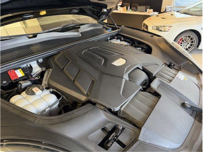 2021 Porsche Cayenne S Sport Utility 4D