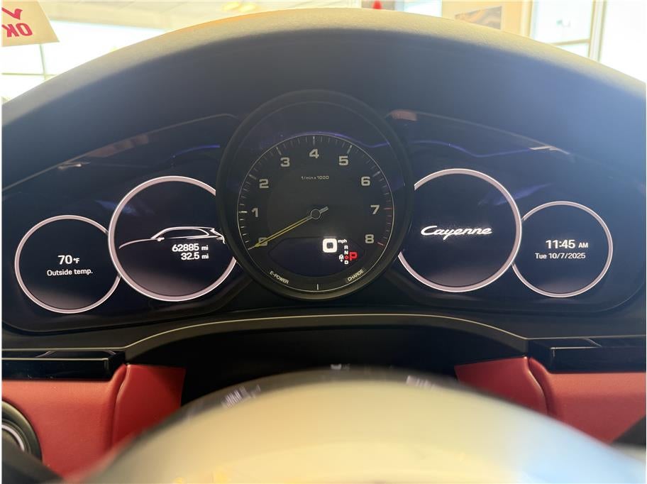 2022 Porsche Cayenne E-Hybrid Sport Utility 4D