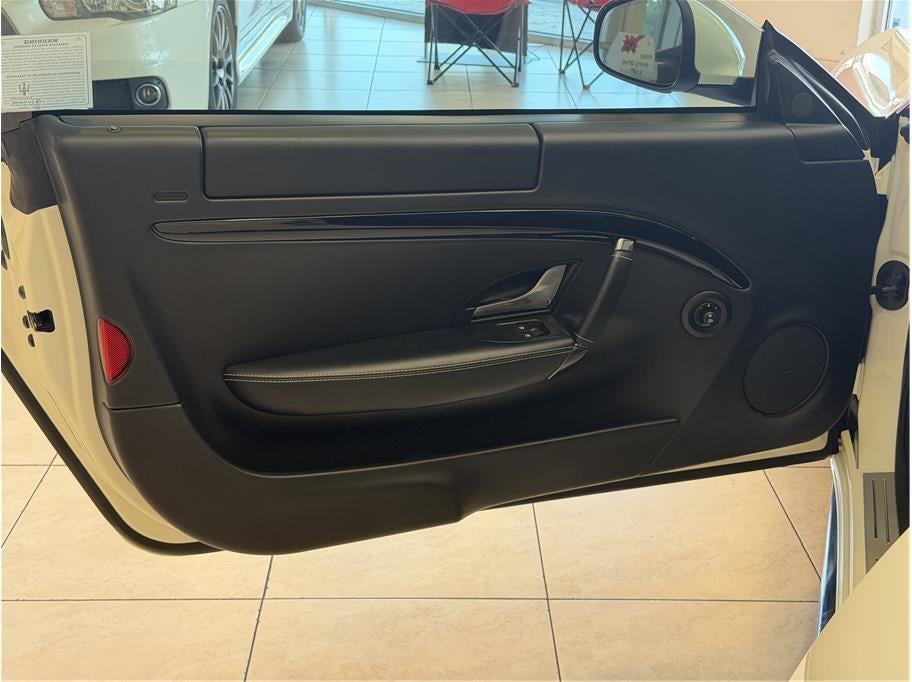 2014 Maserati GranTurismo MC Coupe 2D