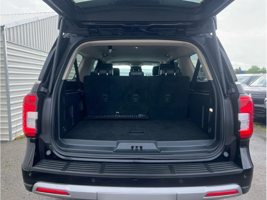 2024 Ford Expedition MAX XLT Sport Utility 4D