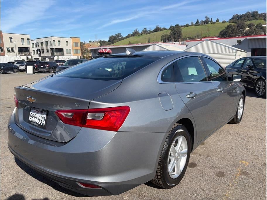 2023 Chevrolet Malibu 1LT Sedan 4D