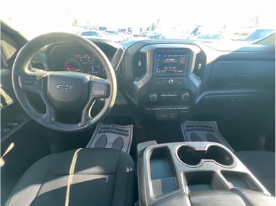 2021 Chevrolet Silverado 1500 Crew Cab Custom Pickup 4D 5 3/4 ft