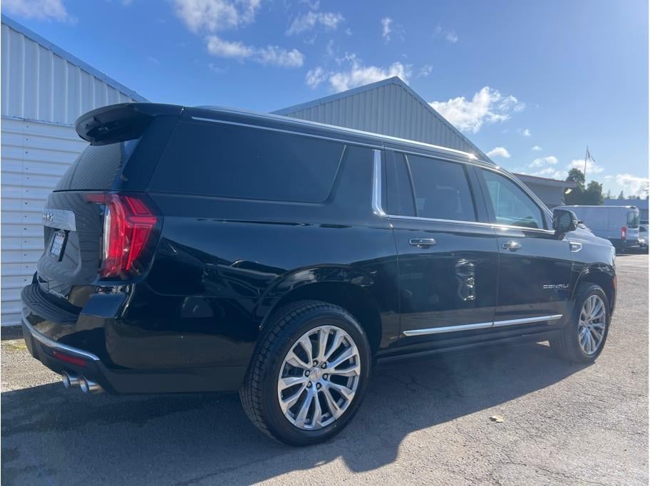 2023 GMC Yukon XL Denali Sport Utility 4D