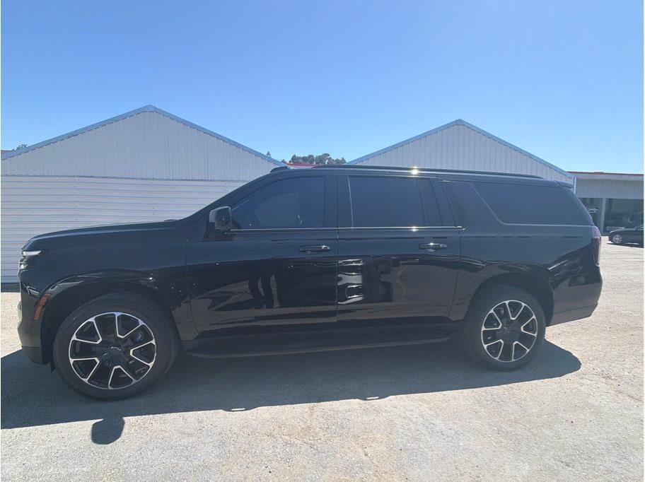 2025 Chevrolet Suburban RST Sport Utility 4D