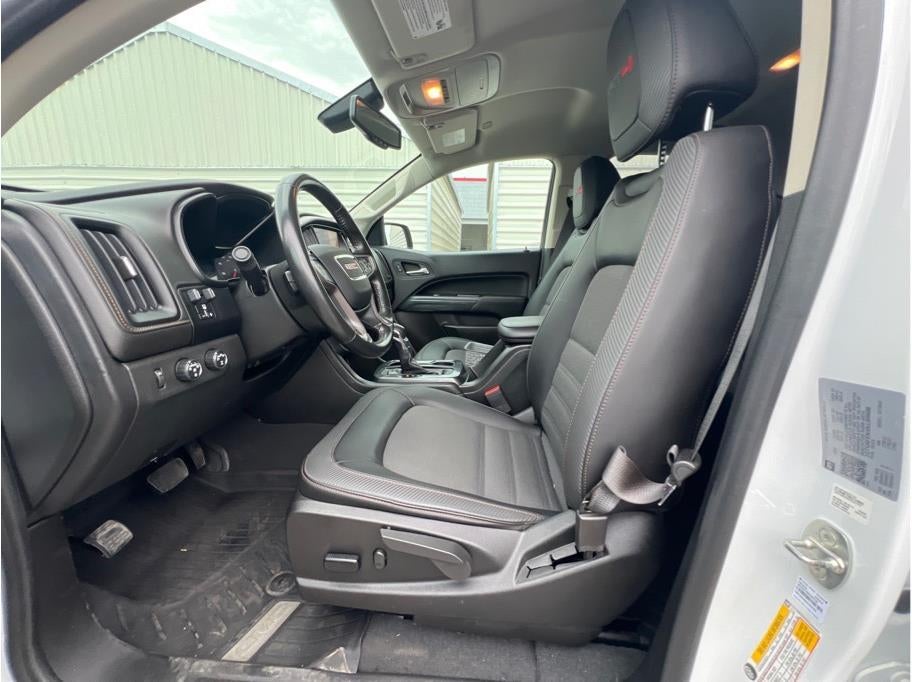 2022 GMC Canyon Crew Cab AT4 Pickup 4D 5 ft