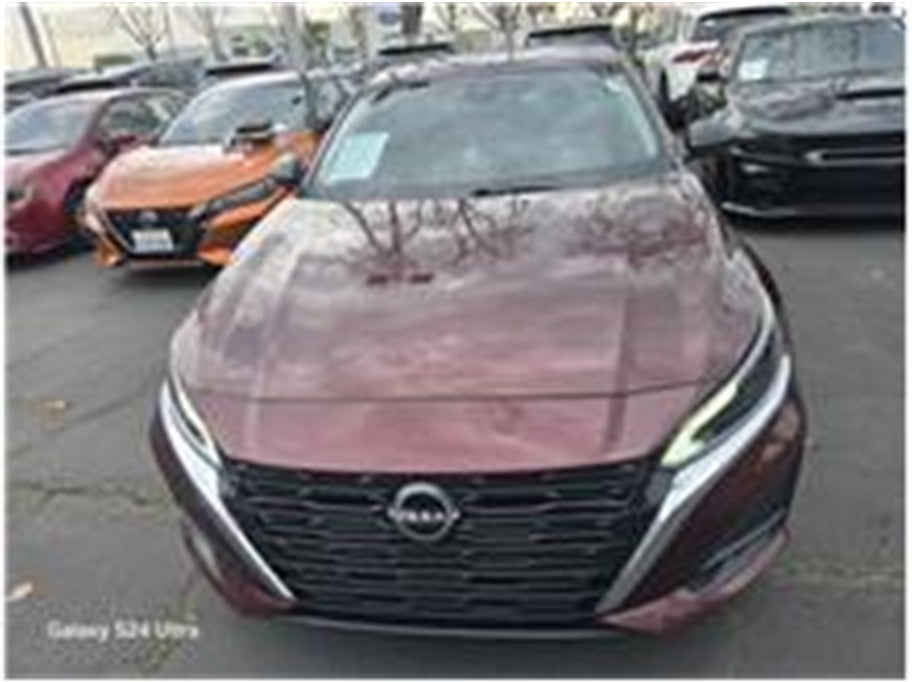 2024 Nissan Altima 2.5 SV Sedan 4D