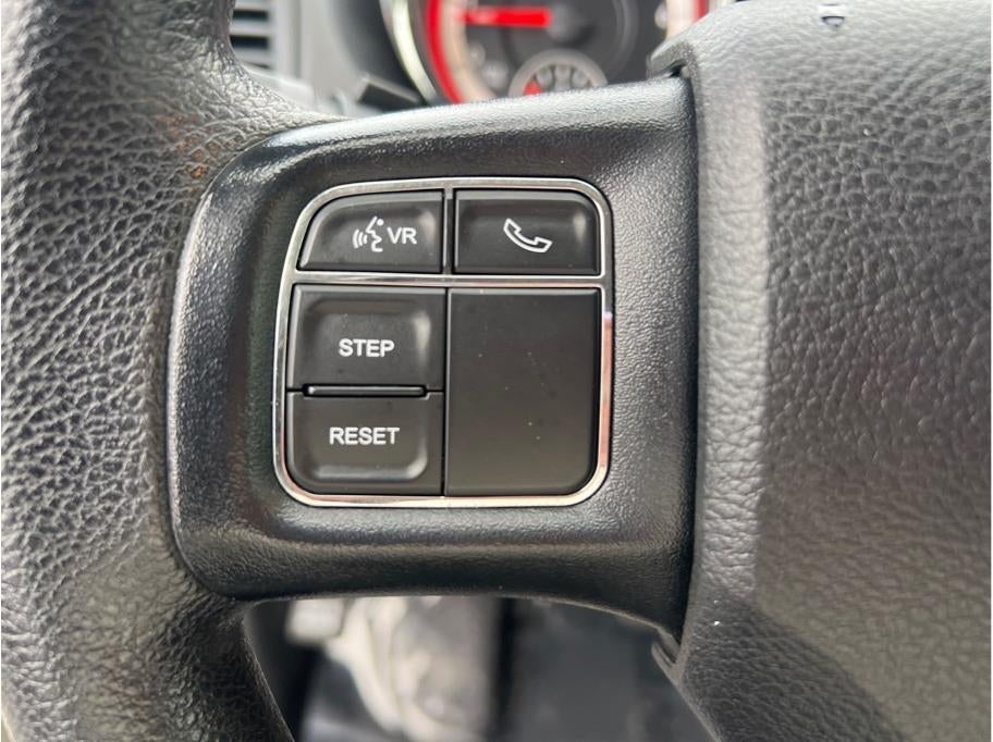 2018 Dodge Grand Caravan Passenger SE Minivan 4D