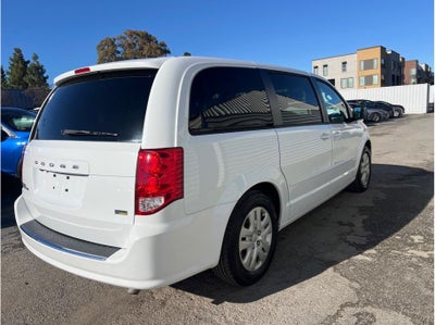 2017 Dodge Grand Caravan Passenger SE Minivan 4D