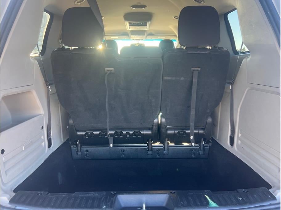 2017 Dodge Grand Caravan Passenger SE Minivan 4D