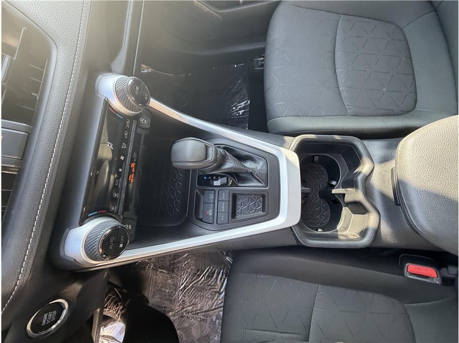 2023 Toyota RAV4 XLE Sport Utility 4D