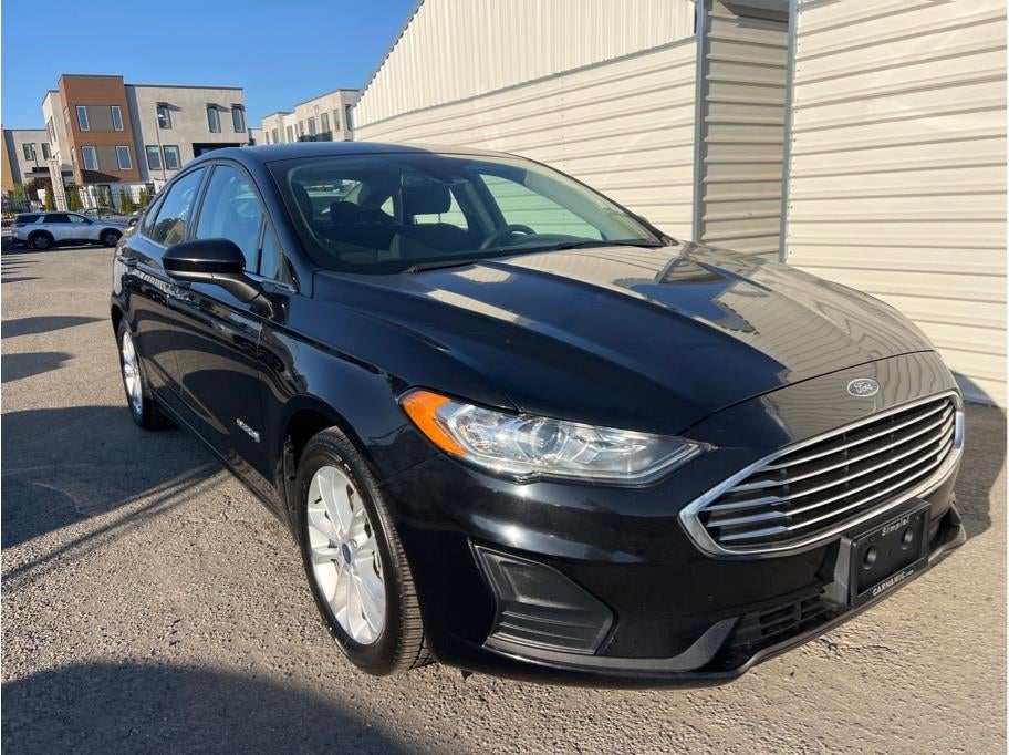 2019 Ford Fusion SE Hybrid Sedan 4D