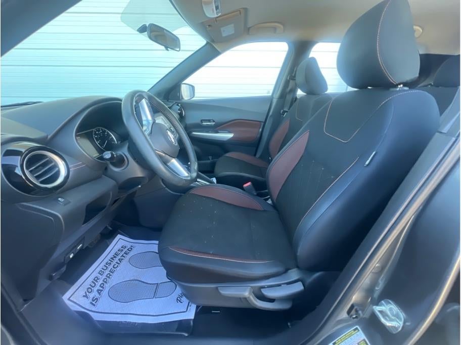 2019 Nissan Kicks SR Sport Utility 4D
