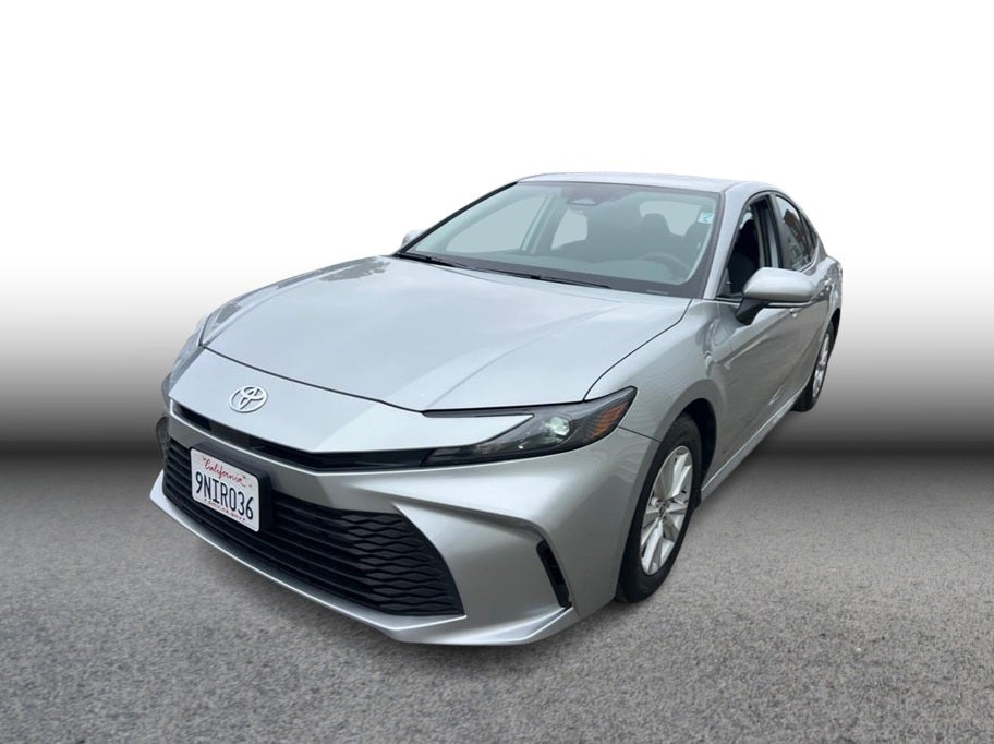 2025 Toyota Camry LE Sedan 4D