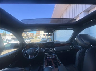 2024 Lincoln Navigator L Premier Sport Utility 4D