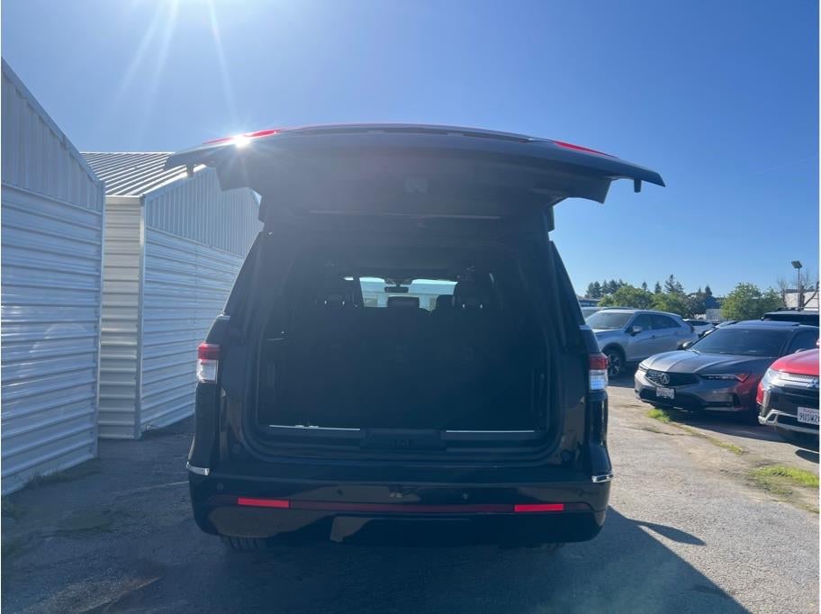 2024 Lincoln Navigator L Premier Sport Utility 4D