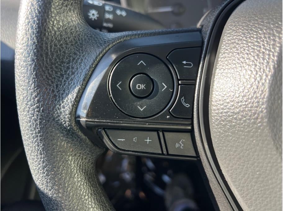 2024 Toyota Corolla LE Sedan 4D