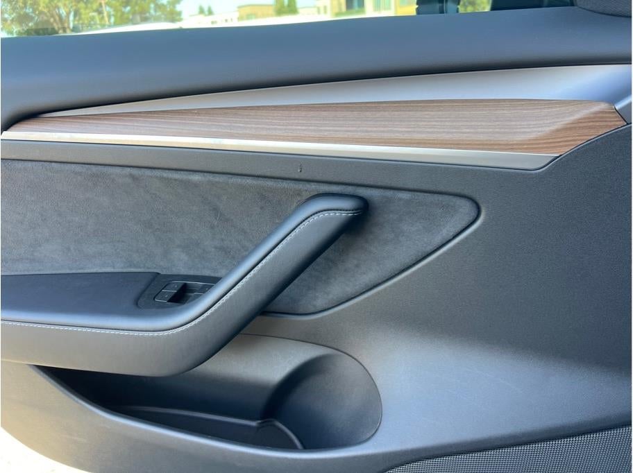 2023 Tesla Model 3 Standard Sedan 4D