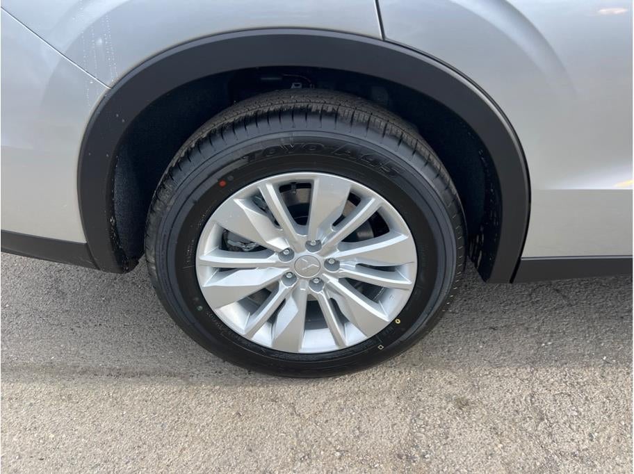 2026 Mitsubishi Outlander ES