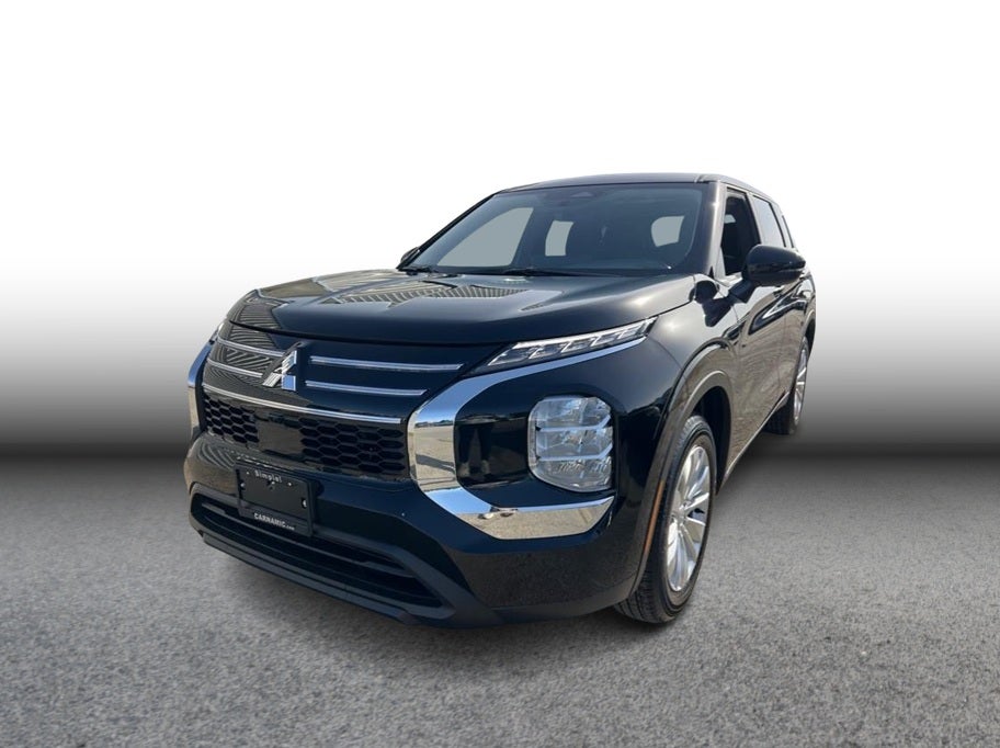 2026 Mitsubishi Outlander ES