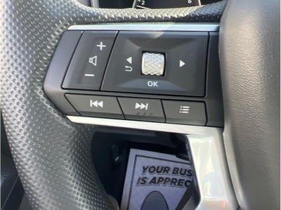 2026 Mitsubishi Outlander ES