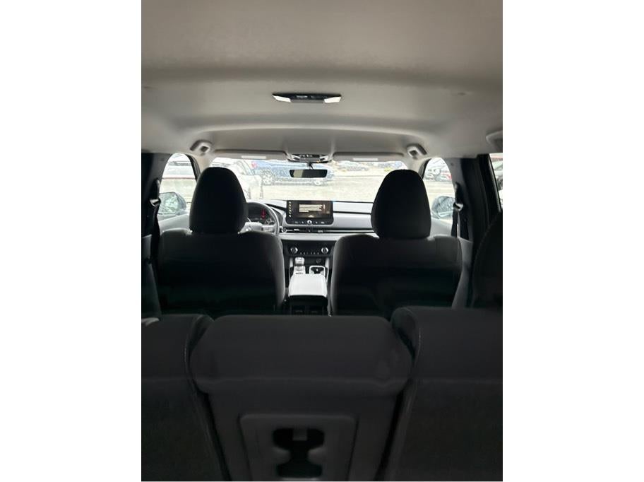 2026 Mitsubishi Outlander ES