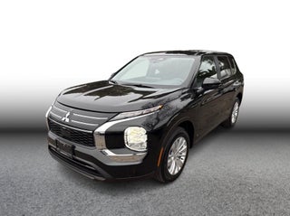 2026 Mitsubishi Outlander ES