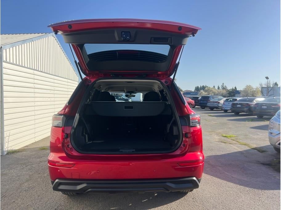 2026 Mitsubishi Outlander ES